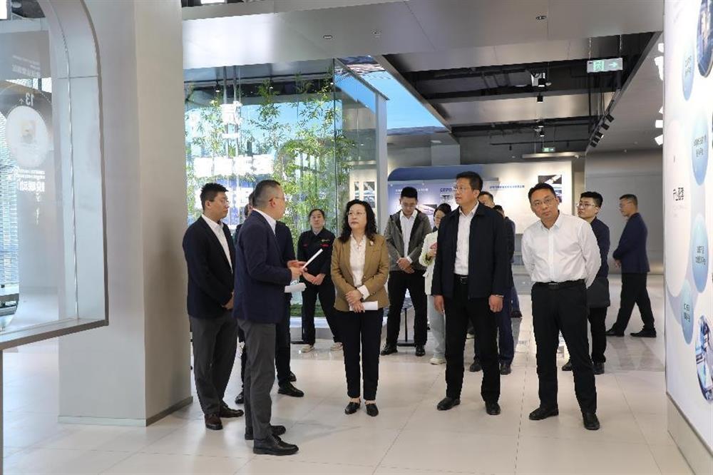 辉达注册党委书记、董事长黄蓓带队调研 先进装备智造港项目